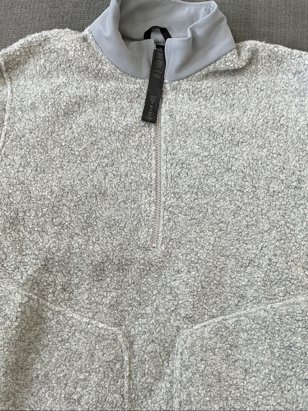 lululemon athletica Men's Light Gray Sherpa Half-Zip Pullover